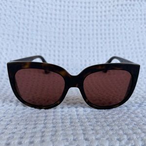 Gucci Havana Wraparound Sunglasses | preloved | authentic | Like new | luxury